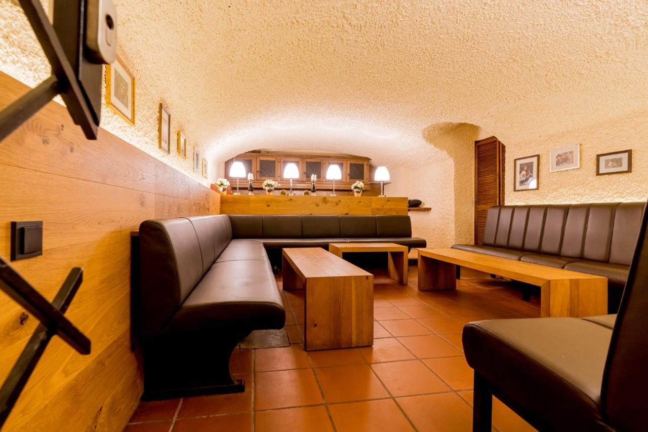 Hotel Bacchus Bensheim Exteriör bild
